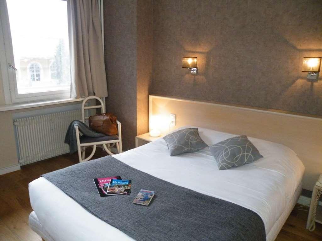 Brit Hotel Roanne - Le Grand Hotel ห้อง รูปภาพ