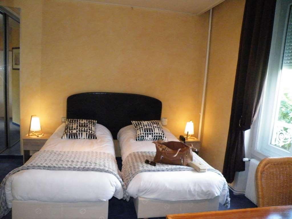 Brit Hotel Roanne - Le Grand Hotel ห้อง รูปภาพ