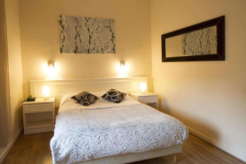 Brit Hotel Roanne - Le Grand Hotel ห้อง รูปภาพ