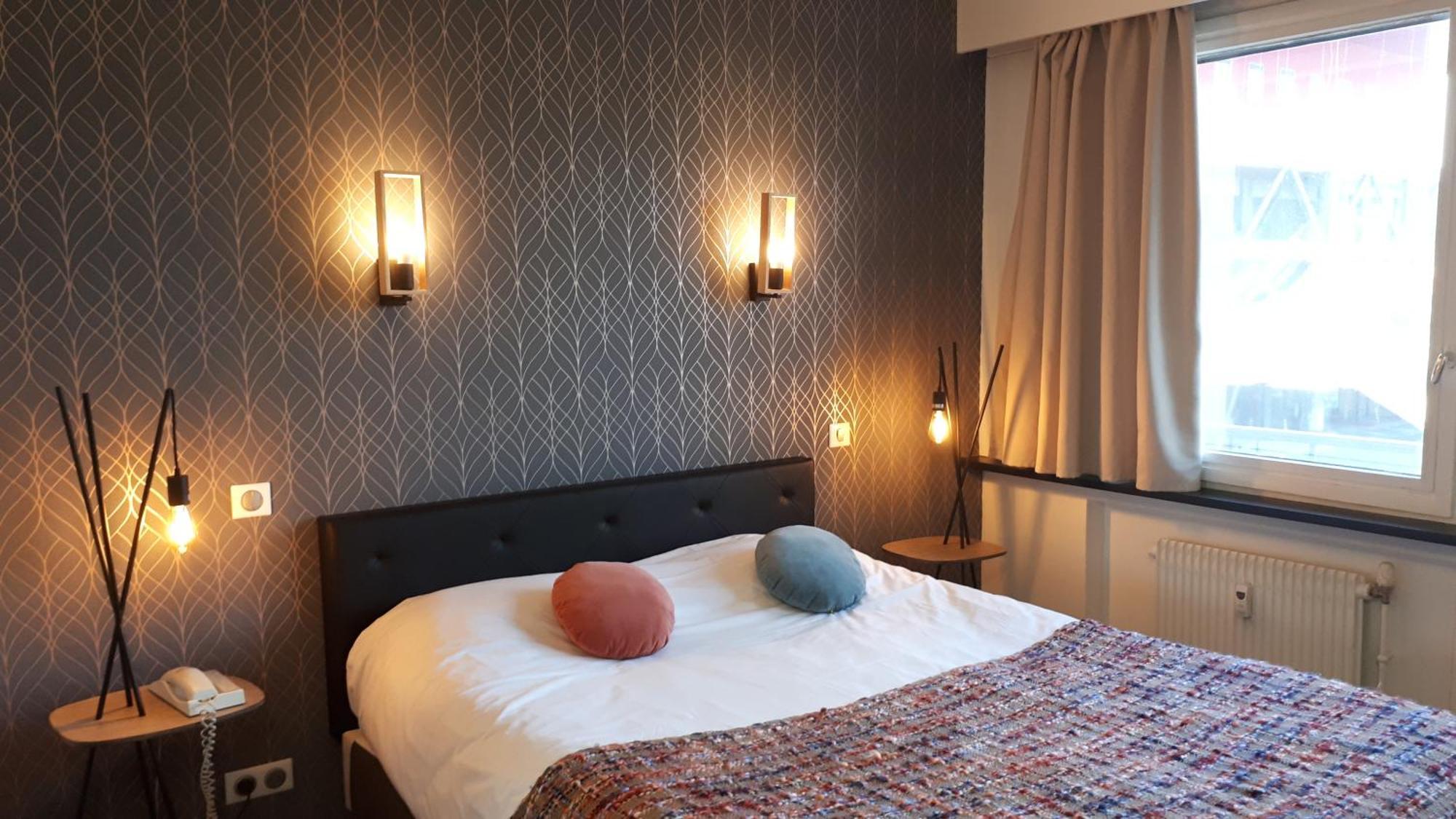 Brit Hotel Roanne - Le Grand Hotel ภายนอก รูปภาพ