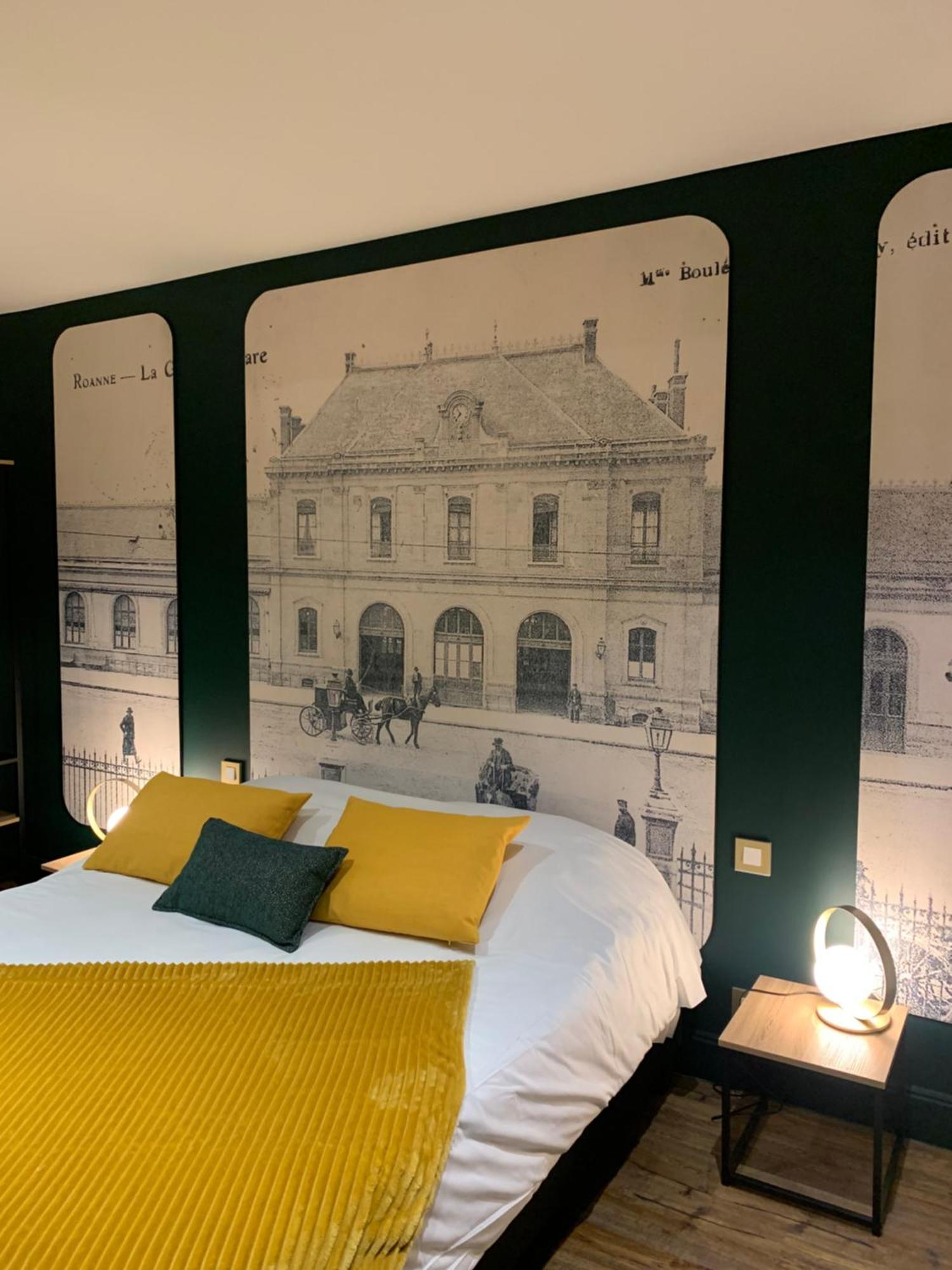 Brit Hotel Roanne - Le Grand Hotel ภายนอก รูปภาพ